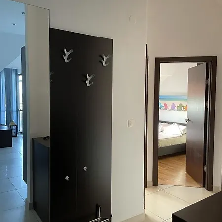 Stunning 2-bed In Sea Varna *