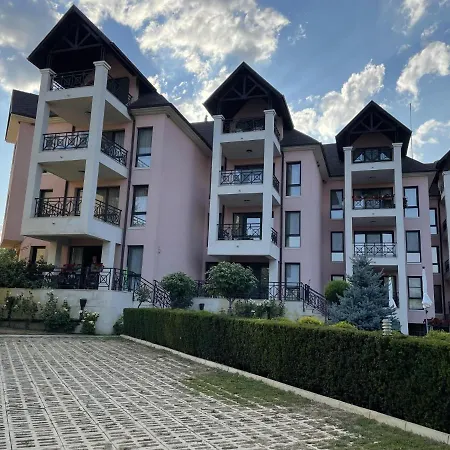 아파트 Stunning 2-bed In Sea Varna